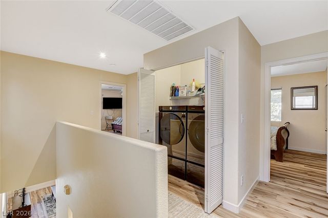 9924 La Paca Avenue, Las Vegas, NV 89117