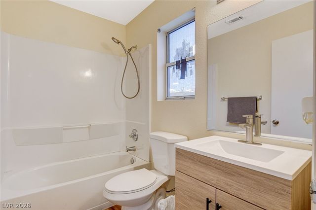 9924 La Paca Avenue, Las Vegas, NV 89117