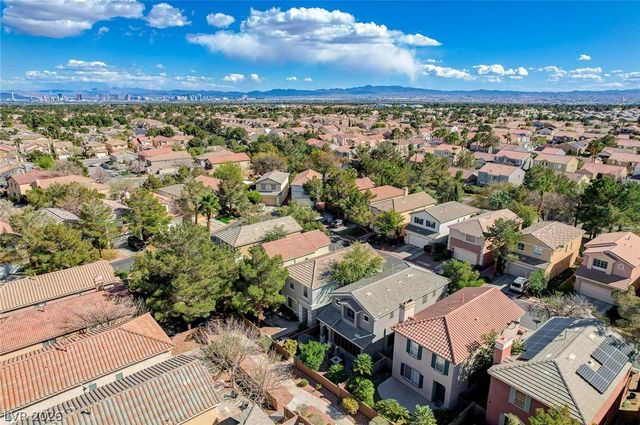 9924 La Paca Avenue, Las Vegas, NV 89117