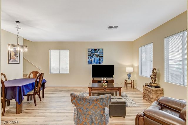 9924 La Paca Avenue, Las Vegas, NV 89117