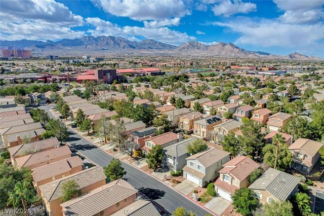 9924 La Paca Avenue, Las Vegas, NV 89117