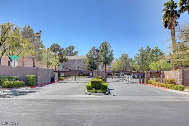 9924 La Paca Avenue, Las Vegas, NV 89117