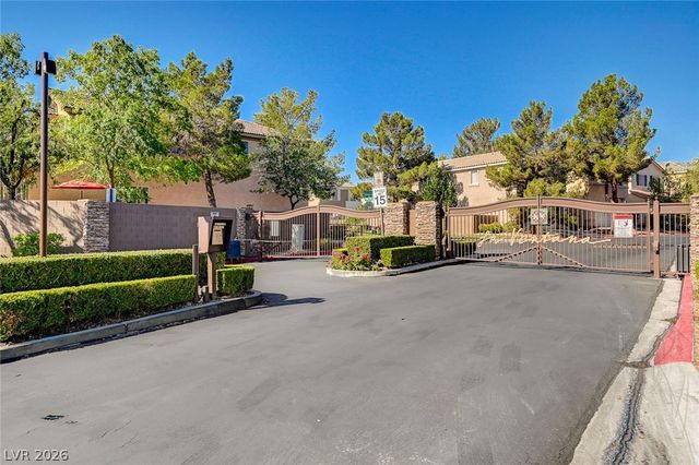 9924 La Paca Avenue, Las Vegas, NV 89117