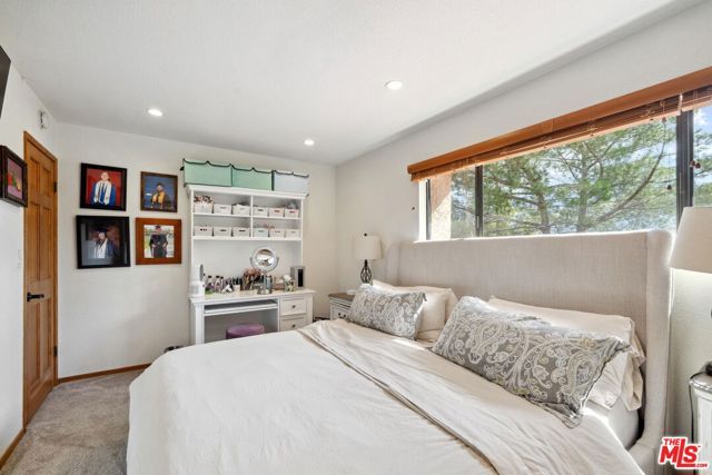 25613 Mulholland Highway, Calabasas, CA 91302