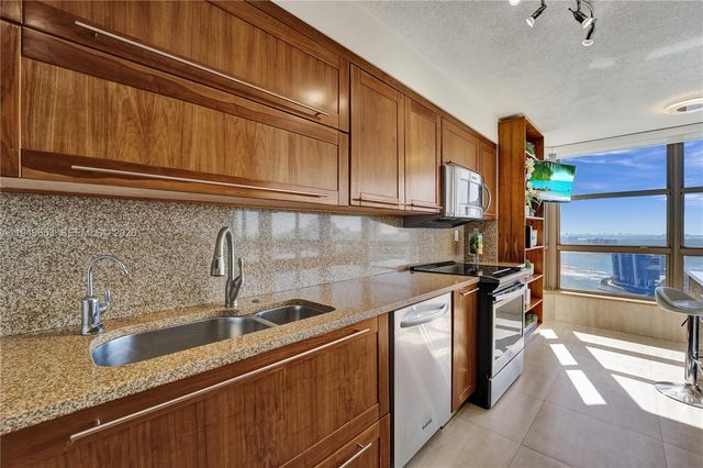 3500 Mystic Pointe Drive 3601, Aventura, FL 33180