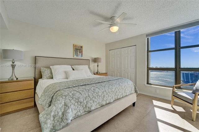 3500 Mystic Pointe Drive 3601, Aventura, FL 33180
