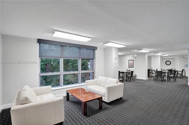 3500 Mystic Pointe Drive 3601, Aventura, FL 33180
