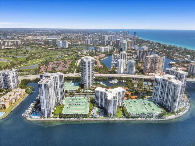 3500 Mystic Pointe Drive 3601, Aventura, FL 33180