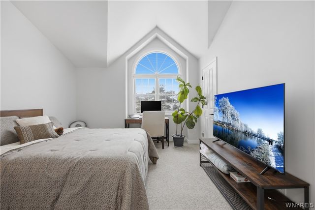 24 In The Woods Lane, West Seneca, NY 14224