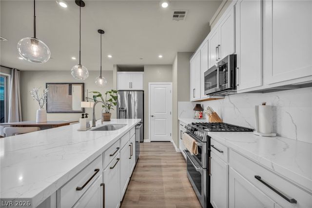 11898 Vector Ray Avenue, Las Vegas, NV 89138