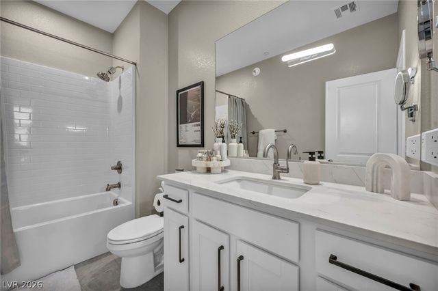 11898 Vector Ray Avenue, Las Vegas, NV 89138