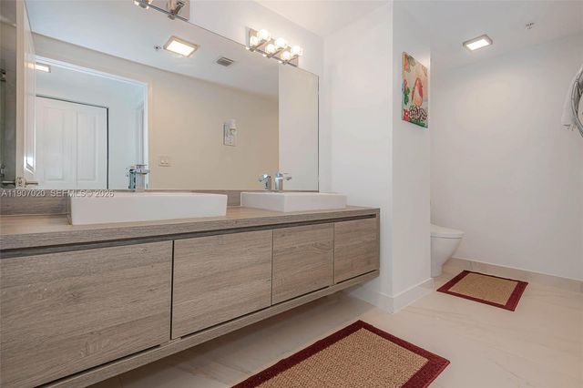 400 Sunny Isles Boulevard 906, Sunny Isles Beach, FL 33160