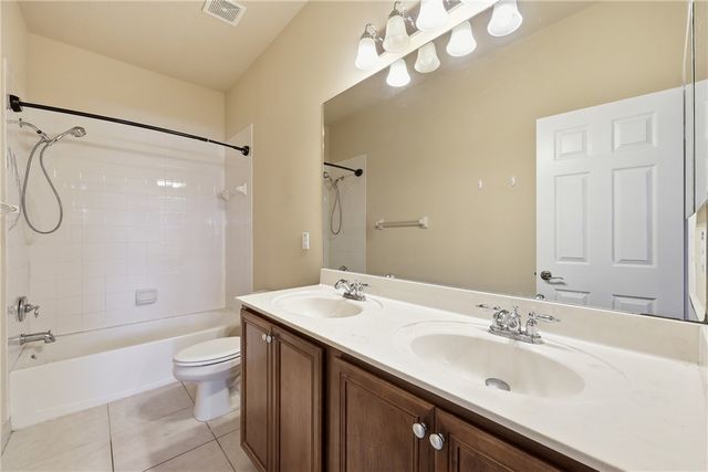1189 Normandie Way, Vero Beach, FL 32960