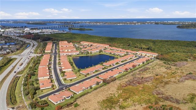 1189 Normandie Way, Vero Beach, FL 32960