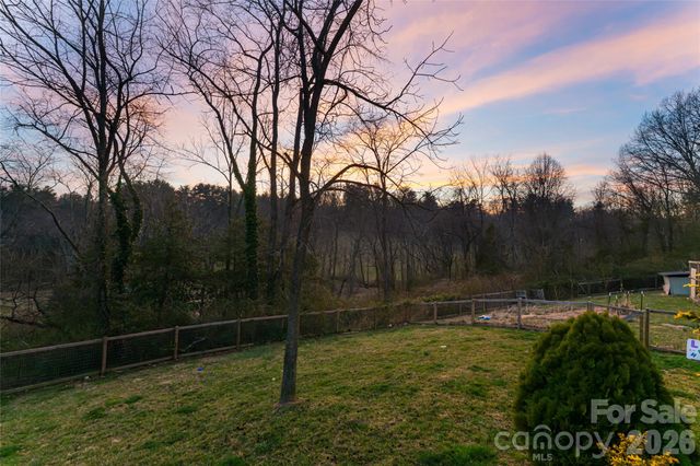 65 Owenby Road, Candler, NC 28715