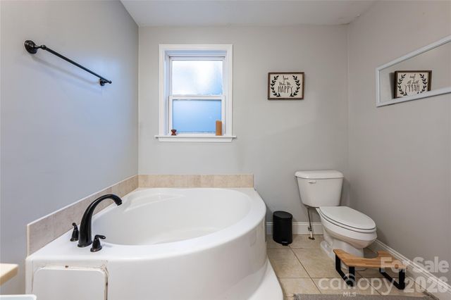 65 Owenby Road, Candler, NC 28715