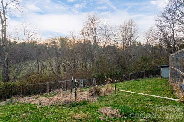 65 Owenby Road, Candler, NC 28715