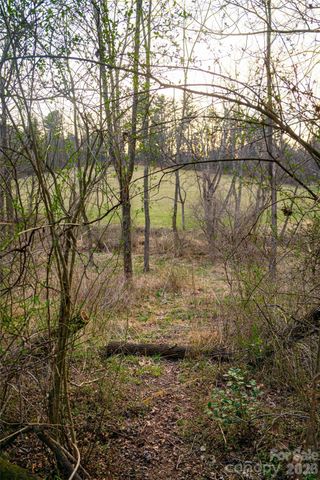 65 Owenby Road, Candler, NC 28715