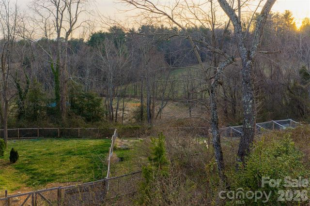 65 Owenby Road, Candler, NC 28715
