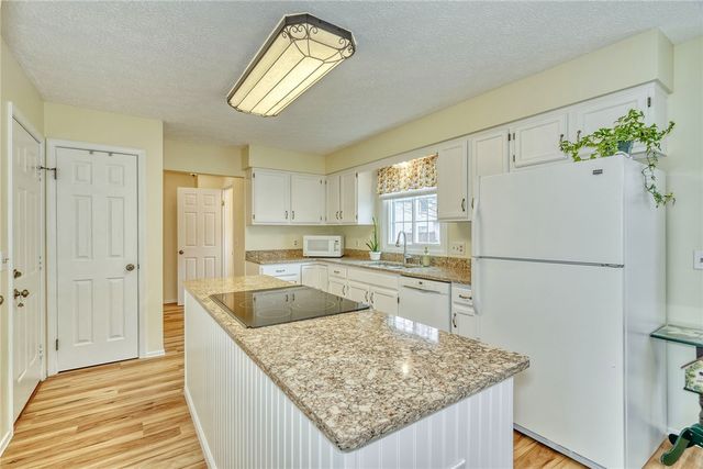 22 Sleepy Hollow, Chili, NY 14624