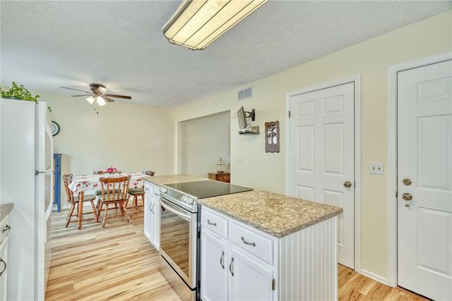 22 Sleepy Hollow, Chili, NY 14624