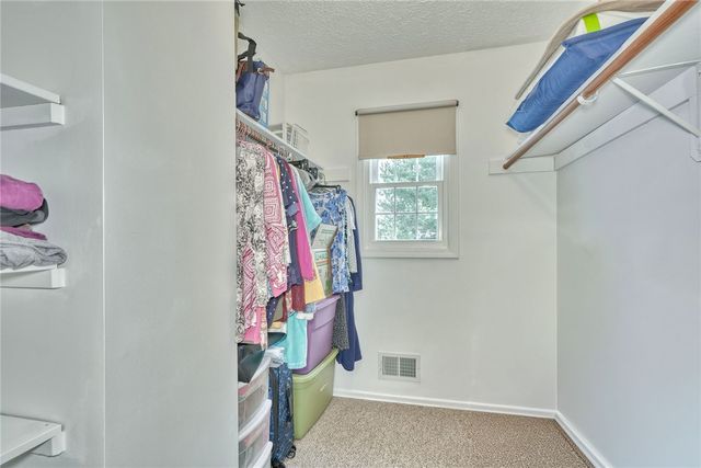 22 Sleepy Hollow, Chili, NY 14624