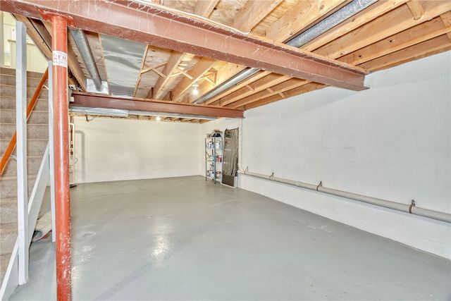 22 Sleepy Hollow, Chili, NY 14624