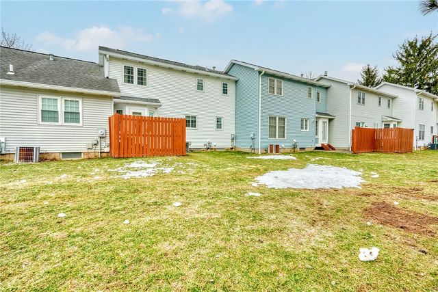 22 Sleepy Hollow, Chili, NY 14624