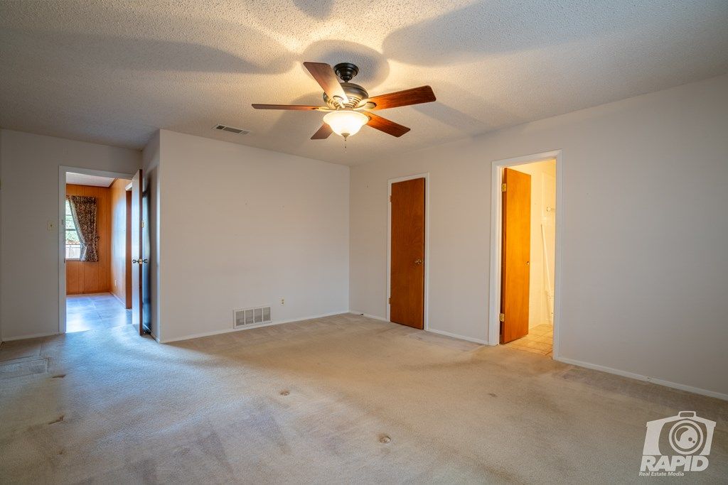 Image 27 of property listing at 2936 Cumberland Dr, San Angelo, TX 76904