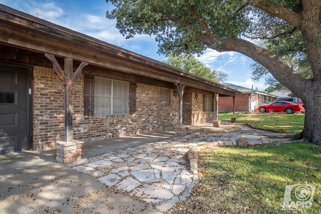 Image 6 of property listing at 2936 Cumberland Dr, San Angelo, TX 76904
