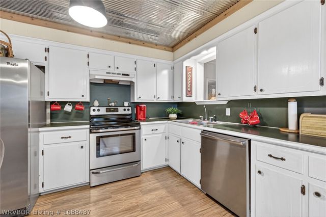 840 Gin Town, Mulberry, AR 72947