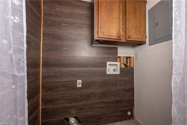 506 Brookside Court, Kernersville, NC 27284