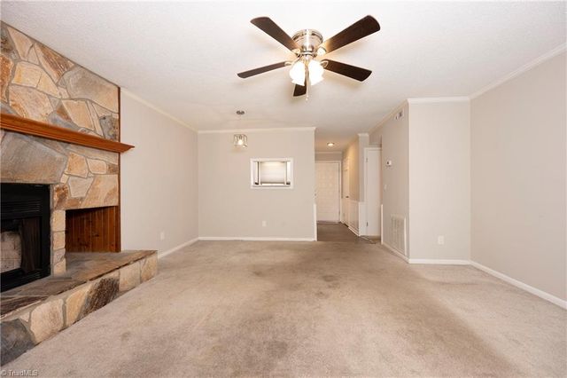 506 Brookside Court, Kernersville, NC 27284