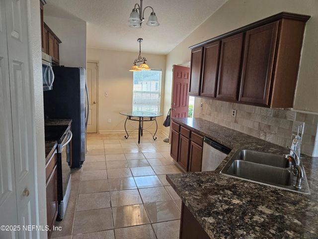 15379 BAREBACK Drive, Jacksonville, FL 32234