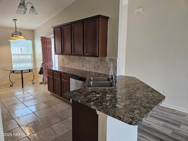 15379 BAREBACK Drive, Jacksonville, FL 32234