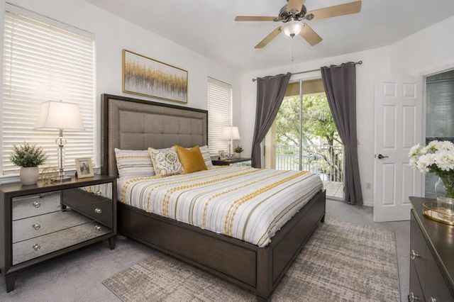 8766 THE ESPLANADE 23, Orlando, FL 32836