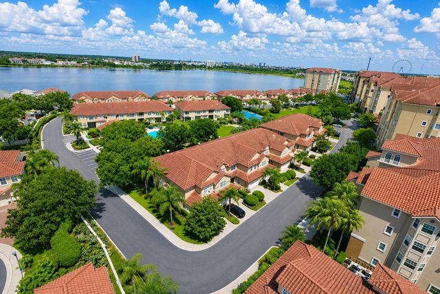 8766 THE ESPLANADE 23, Orlando, FL 32836