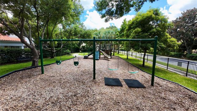 8766 THE ESPLANADE 23, Orlando, FL 32836