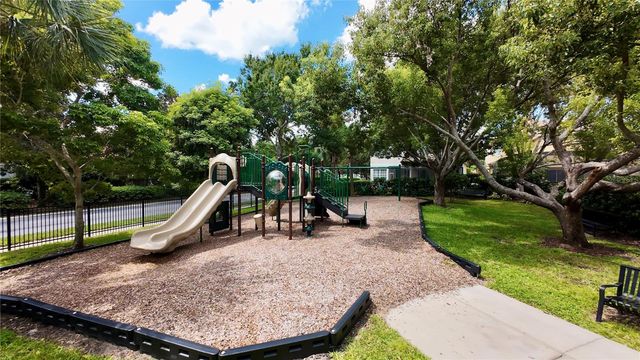 8766 THE ESPLANADE 23, Orlando, FL 32836
