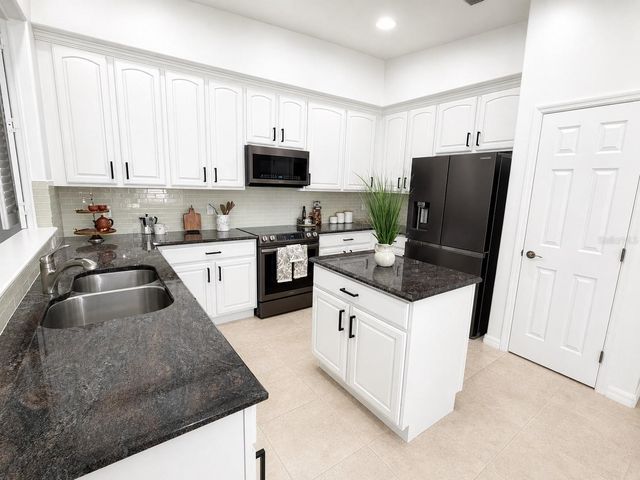 8766 THE ESPLANADE 23, Orlando, FL 32836