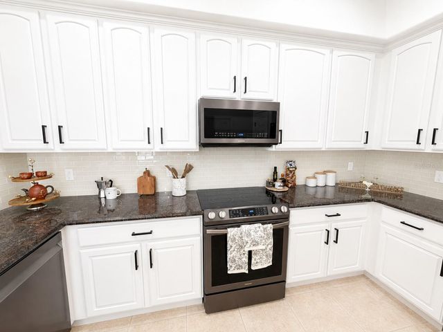 8766 THE ESPLANADE 23, Orlando, FL 32836
