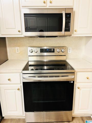 133 HIDDEN CREEK CIRCLE, Pelham, AL 35124