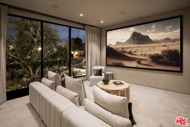 4165 Nagle Avenue, Sherman Oaks, CA 91423