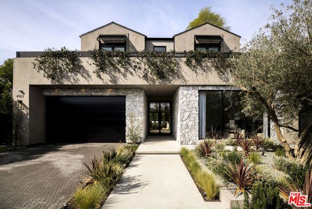 4165 Nagle Avenue, Sherman Oaks, CA 91423