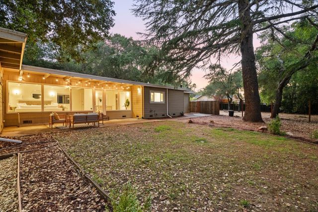 20141 Mendelsohn Lane, Saratoga, CA 95070