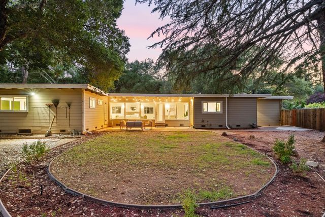 20141 Mendelsohn Lane, Saratoga, CA 95070