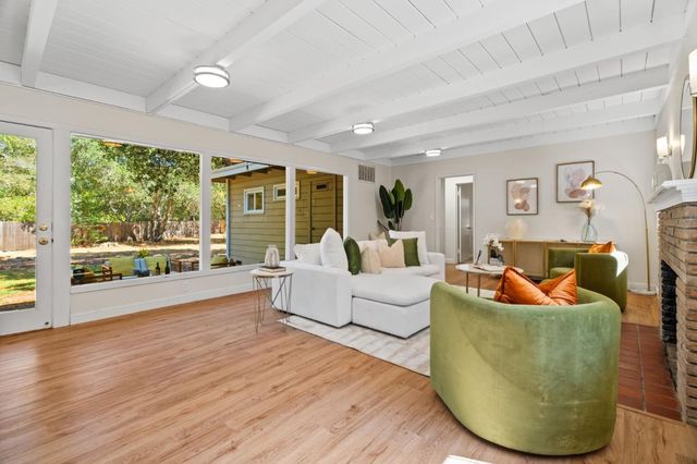 20141 Mendelsohn Lane, Saratoga, CA 95070