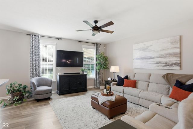 2701 Byerly Place, Greenwood, IN 46143