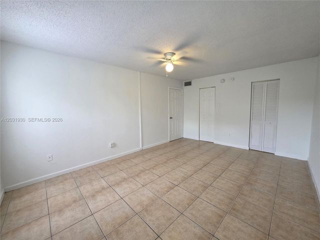 2800 NW 56th Ave E303, Lauderhill, FL 33313