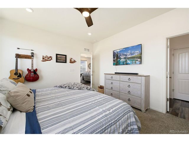 12791 Crane River Dr, Longmont, CO 80504